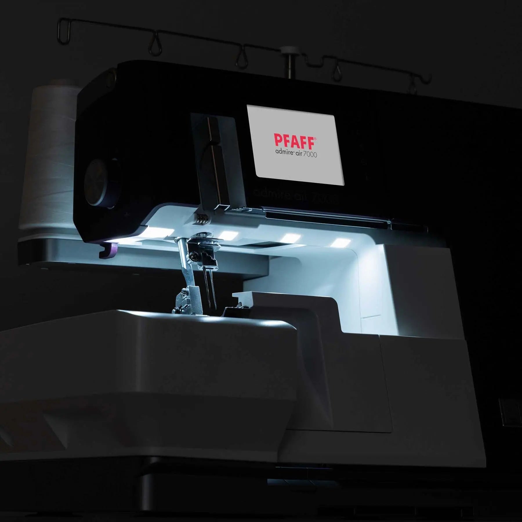PFAFF® admire™ air 7000 Purple Coverlock Machine Singer