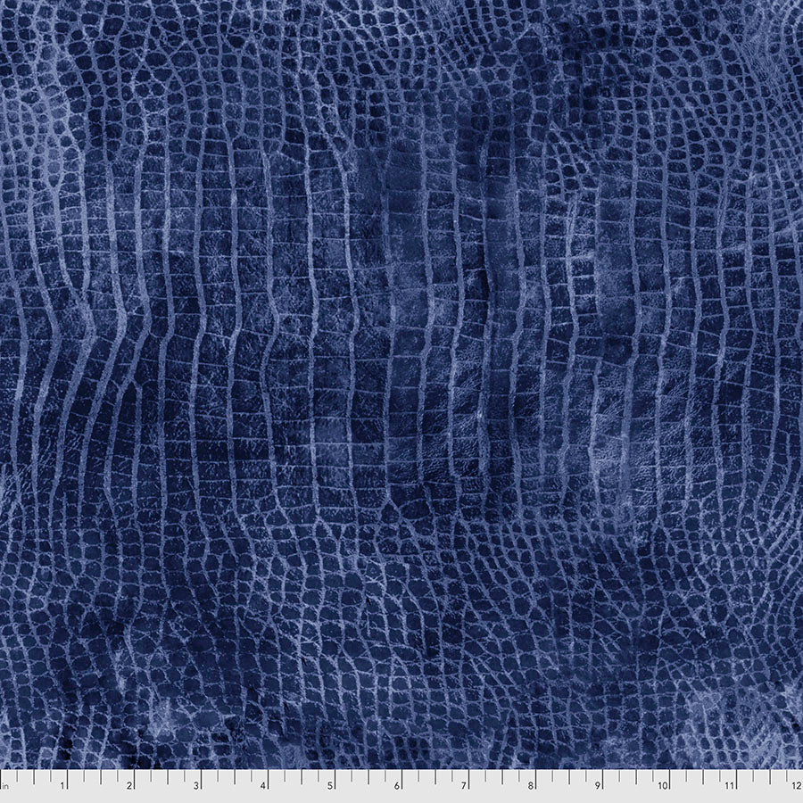 Tim Holtz Worn Croc quilting cotton in Moonlit