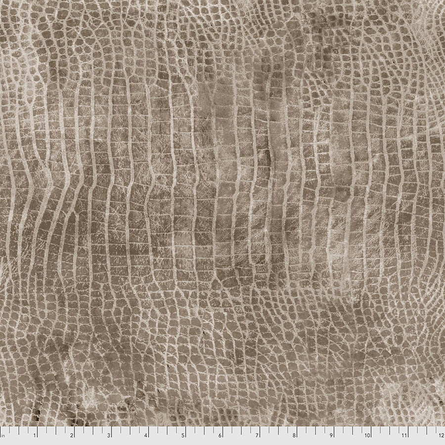 Tim Holtz Worn Croc quilting cotton in Pebble gray