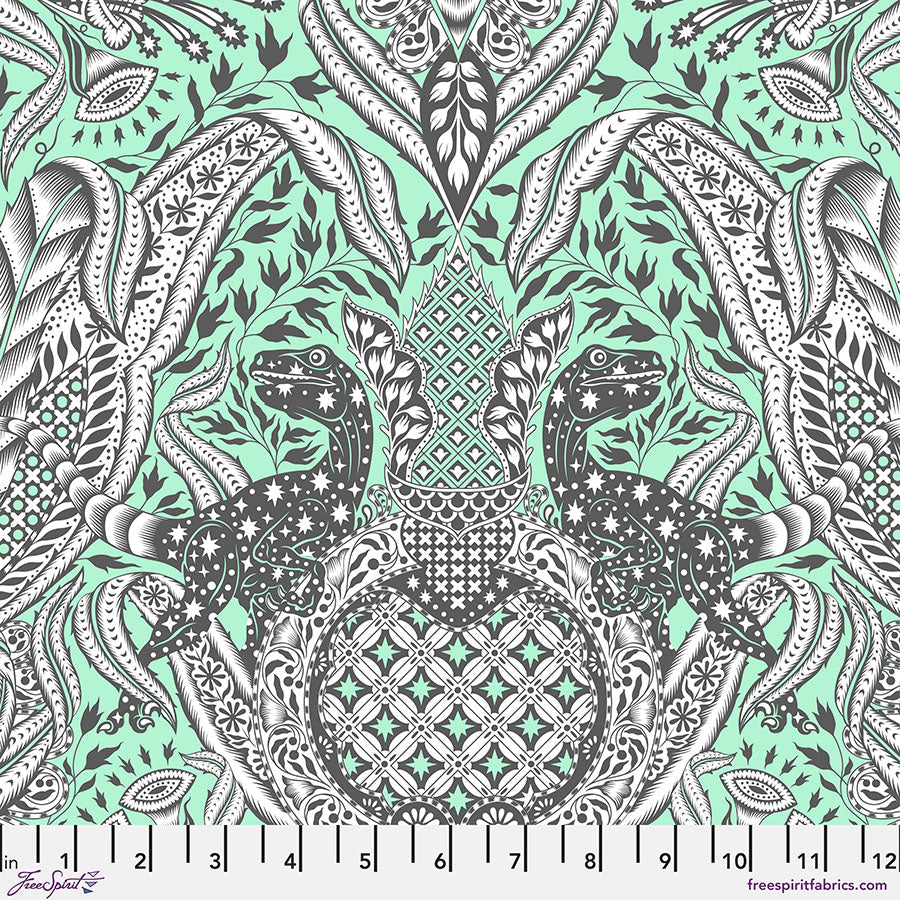 Tula Pink Roar gift rapt mint