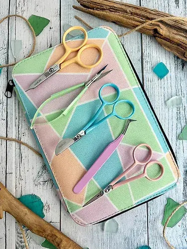 Pastel 5 Piece Embroidery Kit (712MD, 748C, 711, 738P, 507) - Linda's Electric Quilters