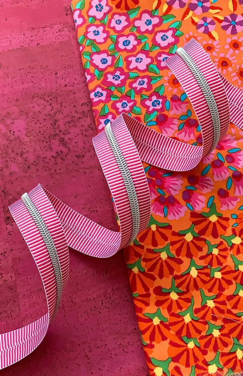 Pink Stripe Zipper Tape with Nickel Teeth - Linda's Electric Quilters