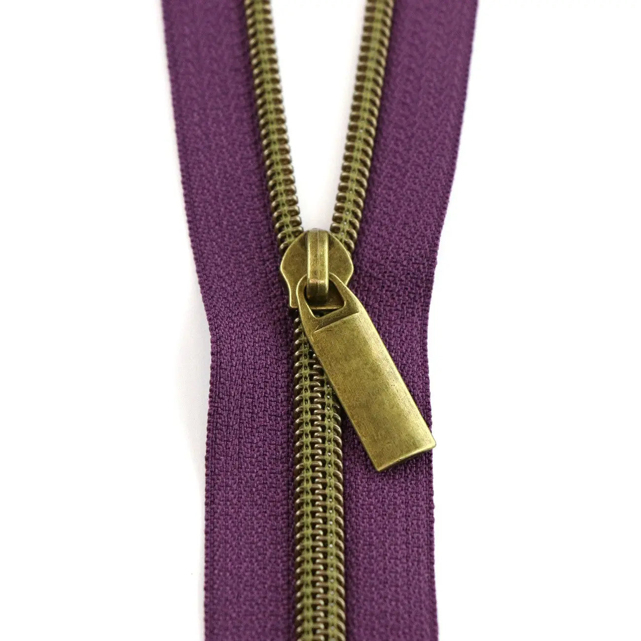 Purple #5 Nylon Antique Coil Zippers: 3 Yards with 9 Pulls - Linda's Electric Quilters