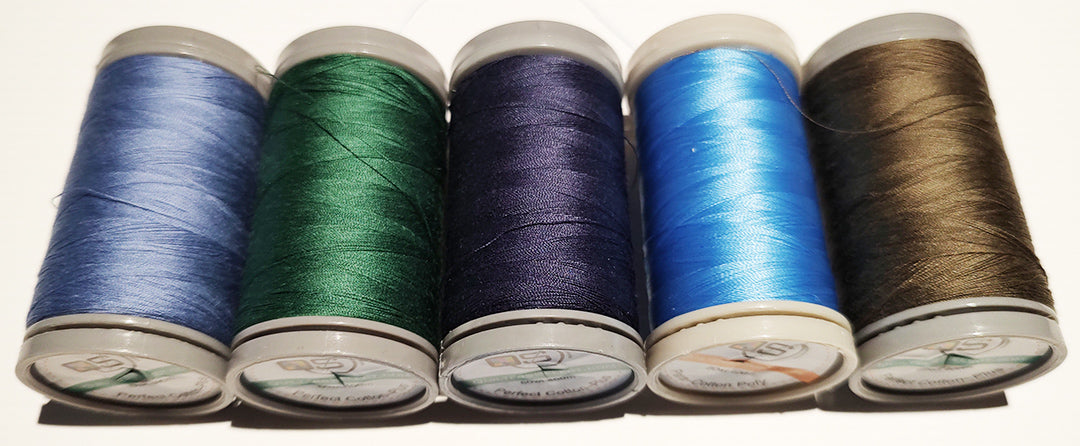 Quilters Select 5 spools (4 60 wt & 1 80 wt) in case volume 2