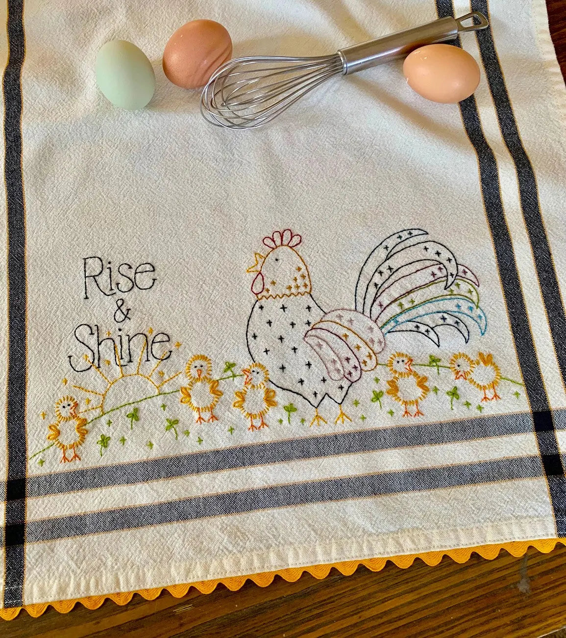 Rise and Shine Embroidery Dishtowel Kit - Linda's Electric Quilters