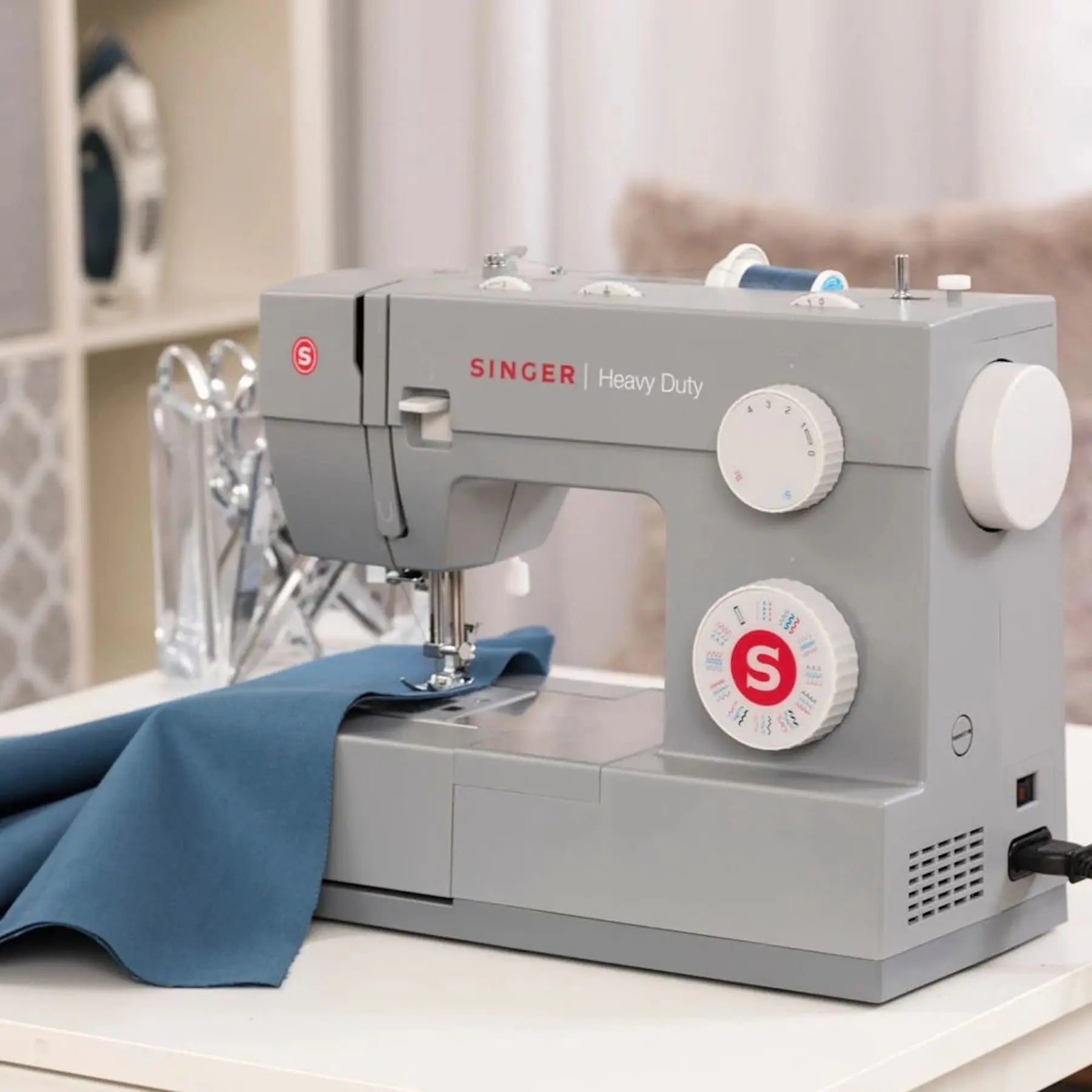 SINGER® Heavy Duty 4452 Sewing Machine Singer