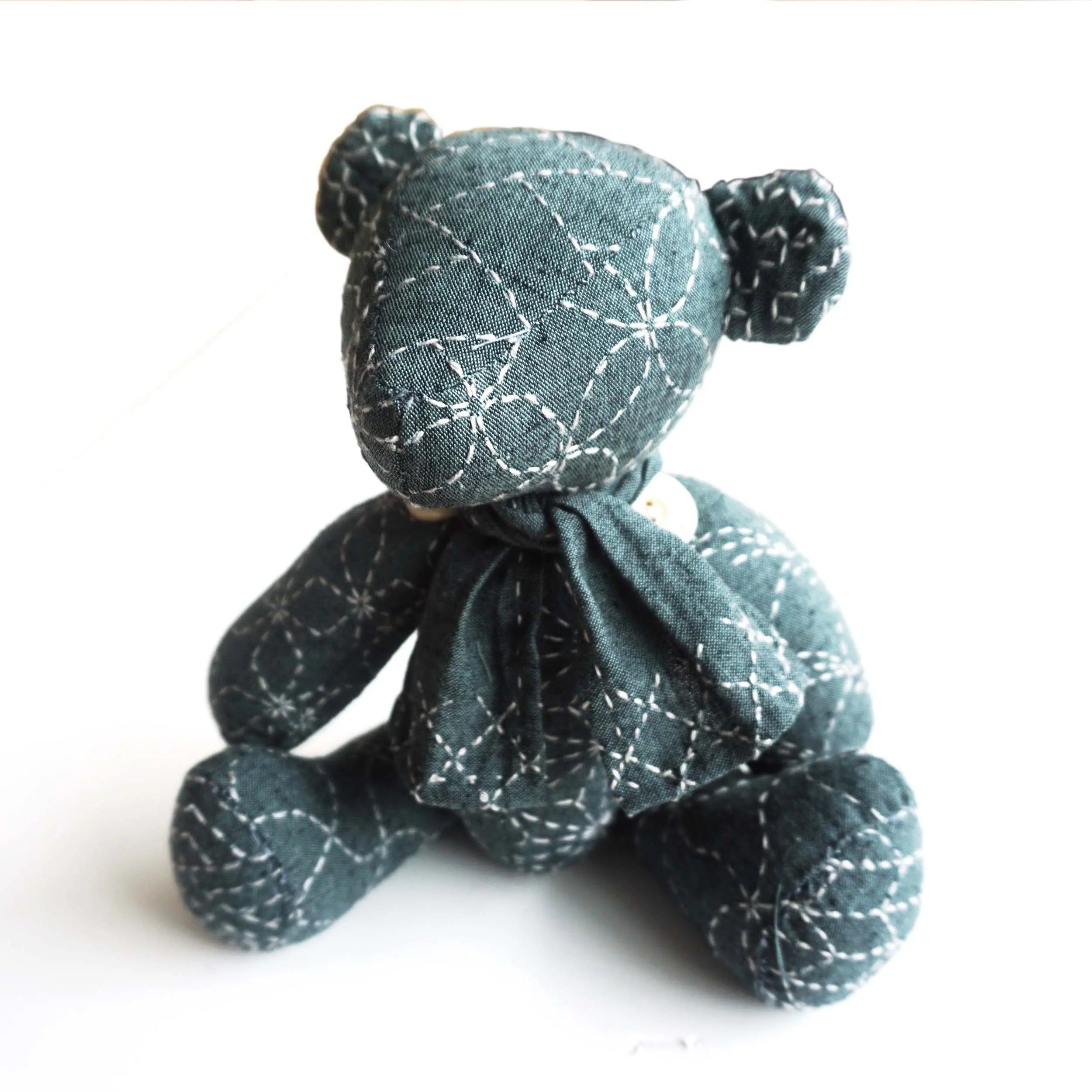 Sashiko Teddy Bear Nep Yarn Dyed Fabric Blue - Linda's Electric Quilters