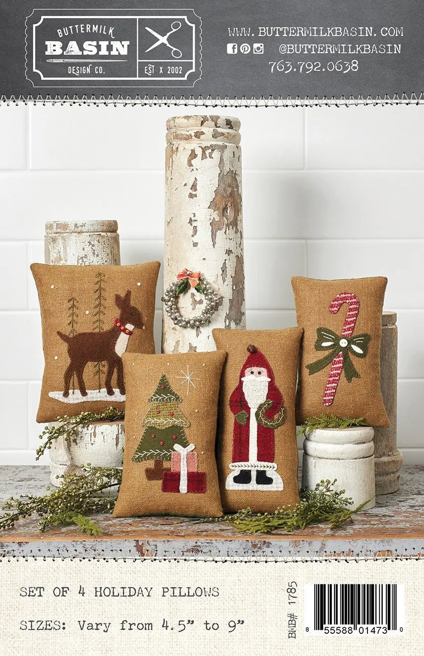 Set of 4 Medium Holiday Pillows - Linda's Electric Quilters