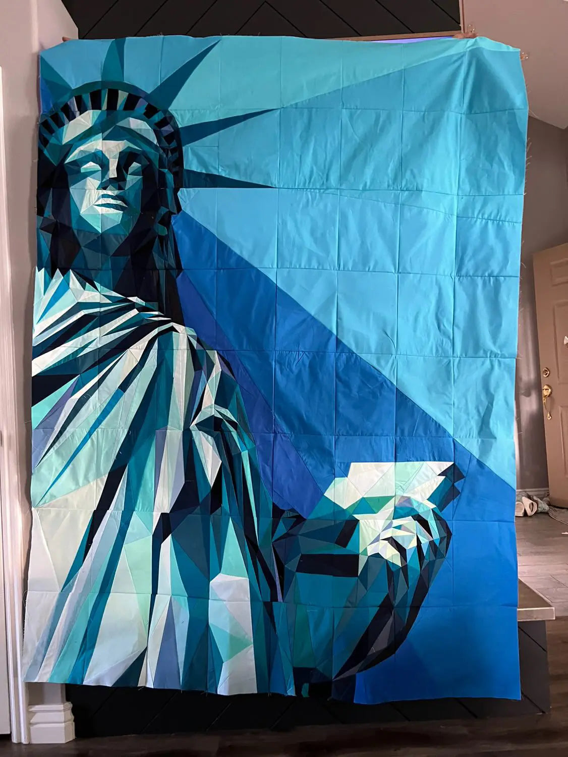 Statue of Liberty Quilt Kit - Linda's Electric Quilters