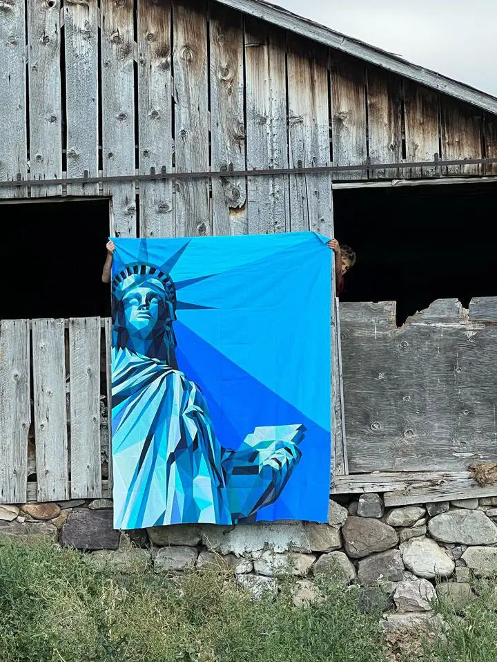 Statue of Liberty Quilt Kit - Linda's Electric Quilters