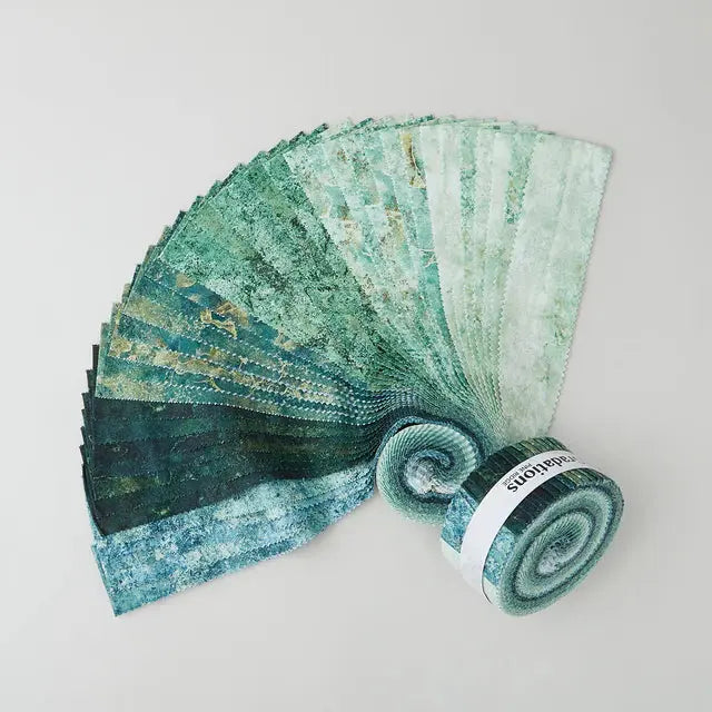 Stonehenge Gradations II Pine Ridge Strips - Linda's Electric Quilters