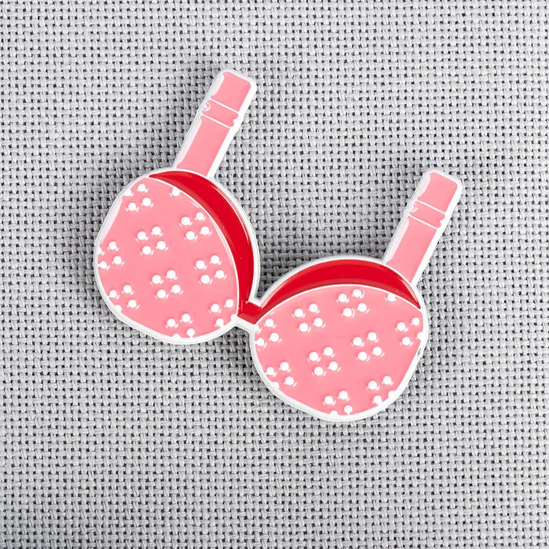 Support Group Enamel Needle Minder - Linda's Electric Quilters