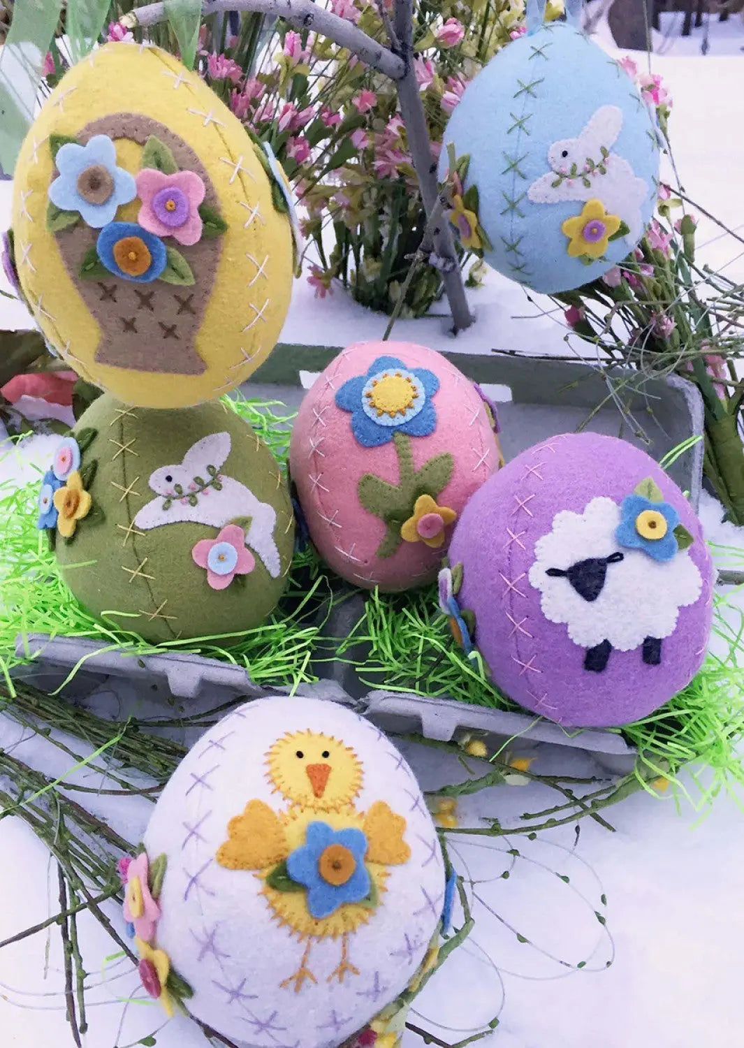 Sweet Stitched Easter Eggs Wool Felt & Floss Kit - Linda's Electric Quilters