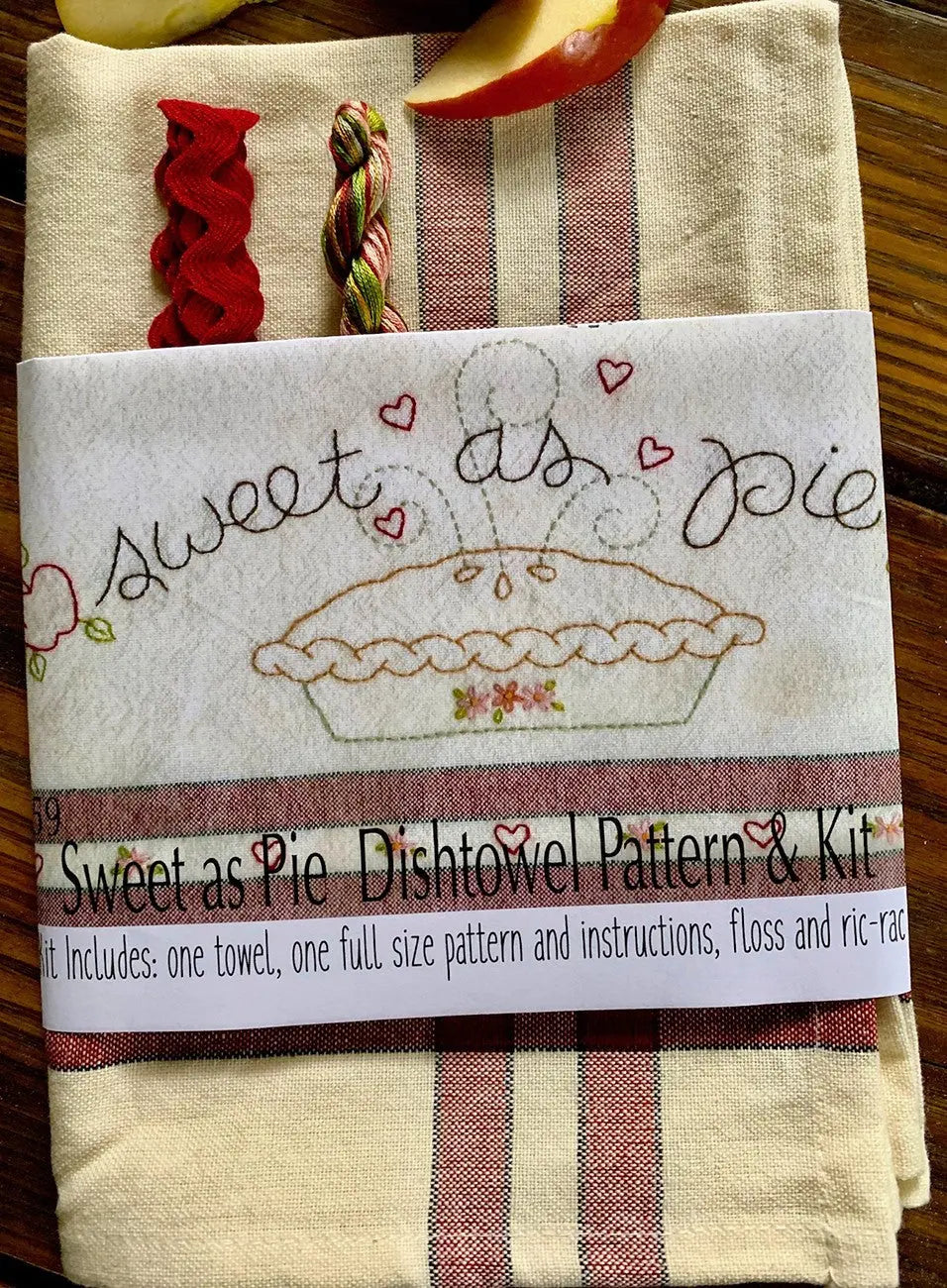 Sweet as Pie Dishtowel Kit - Linda's Electric Quilters