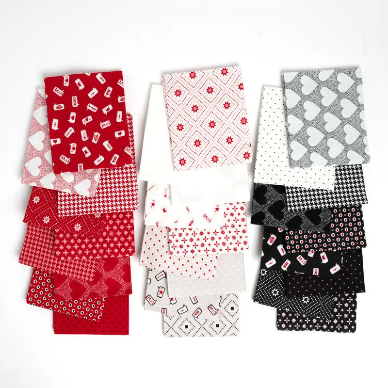 XOXO Jelly Roll by Moda - Linda's Electric Quilters