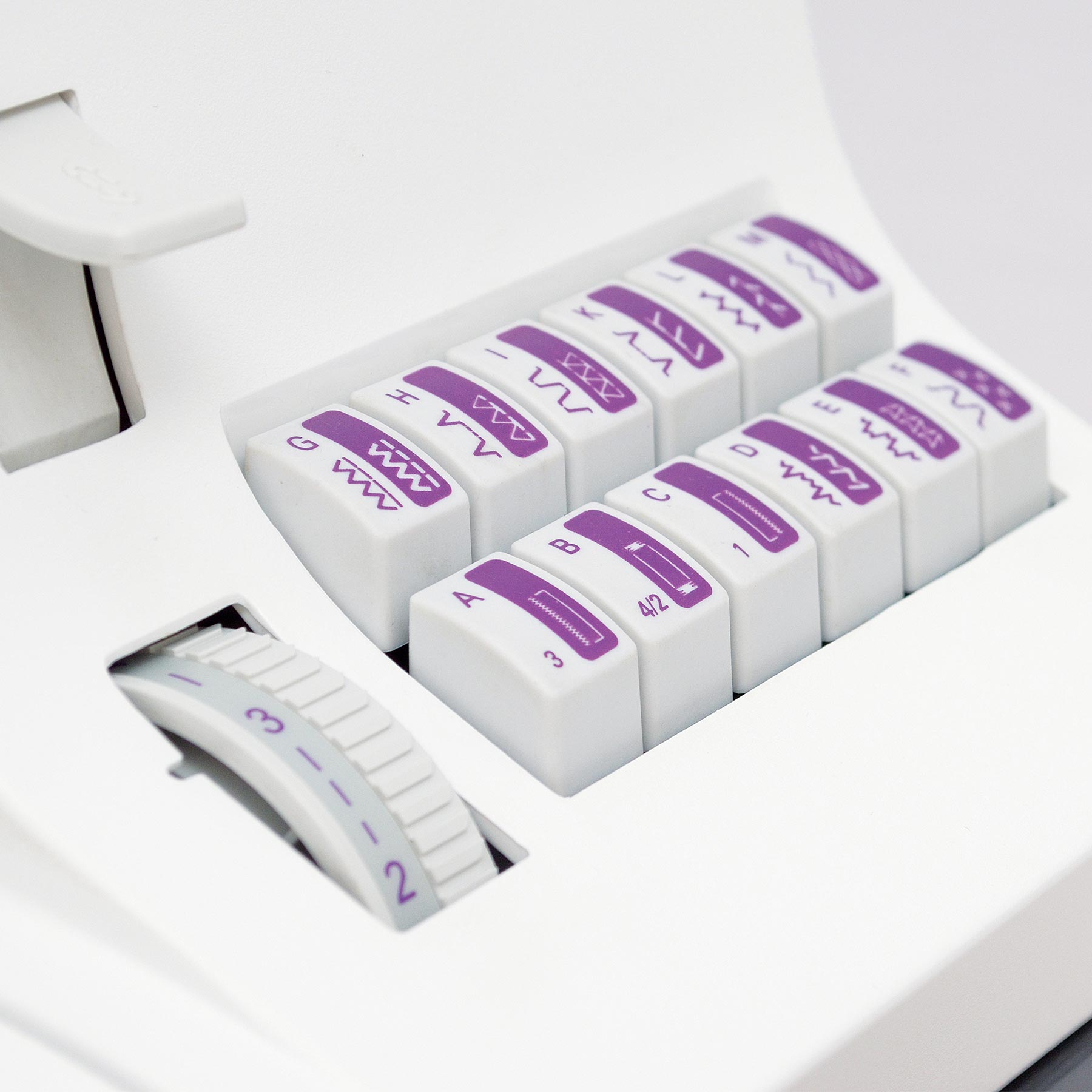 PFAFF® select™ 4.2 Sewing Machine