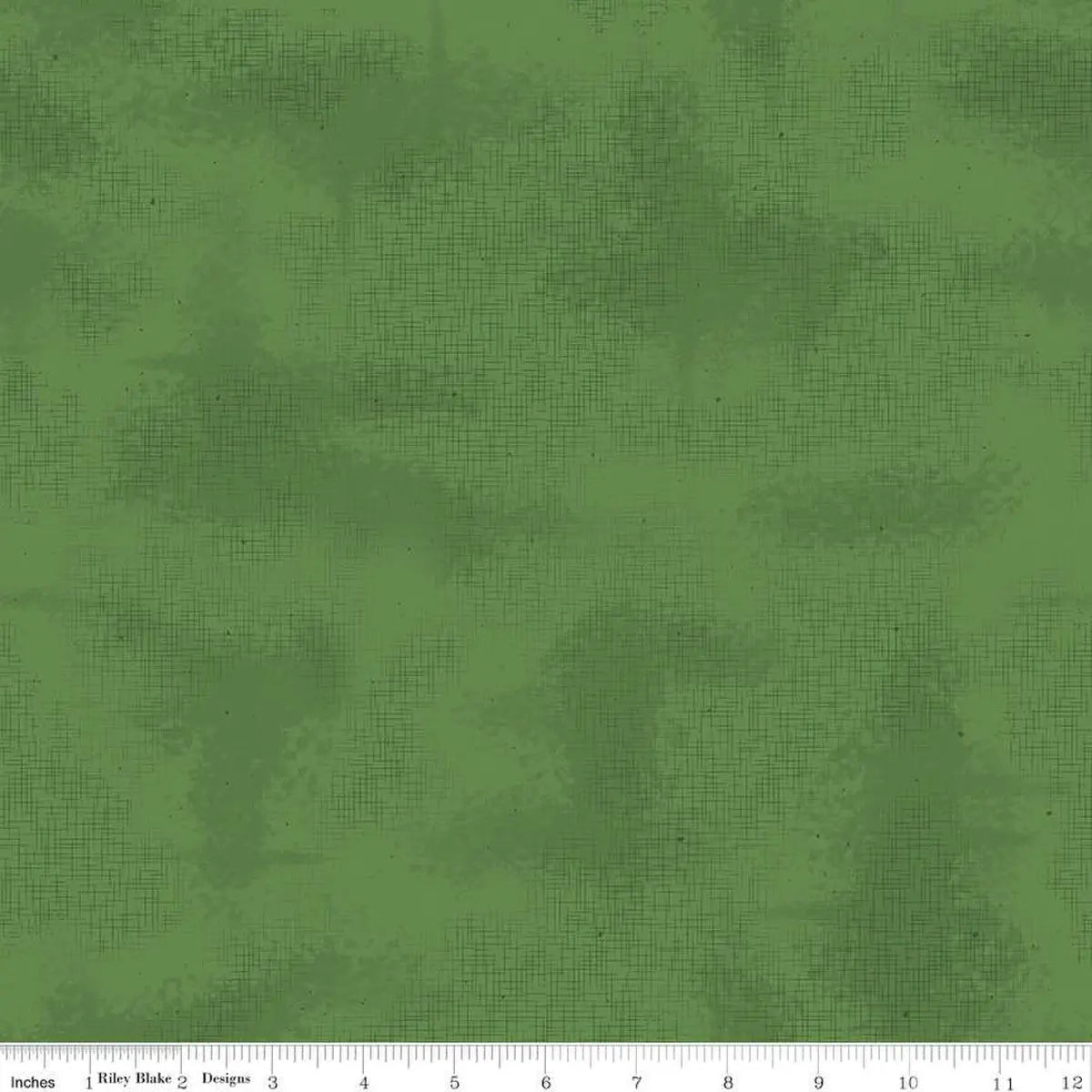 How to Back a Quilt Seamlessly with a Green Wideback: Shabby Holly by Lori Holt