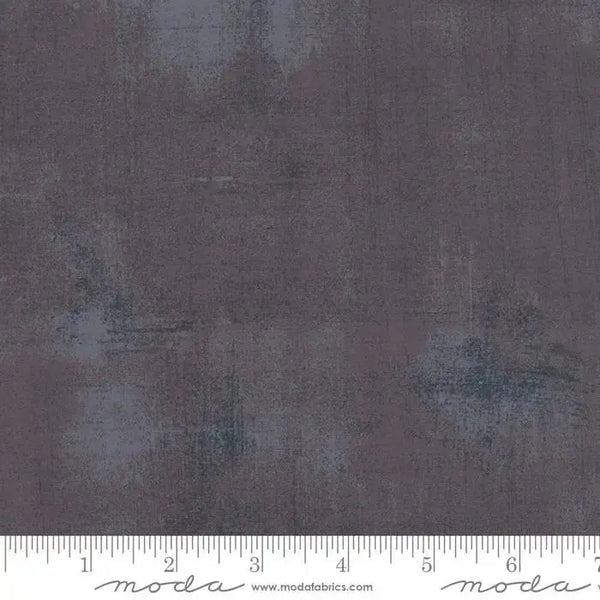 Grunge Basics Gris Fonce: Using a Deep Grey Blender for Depth and Cont