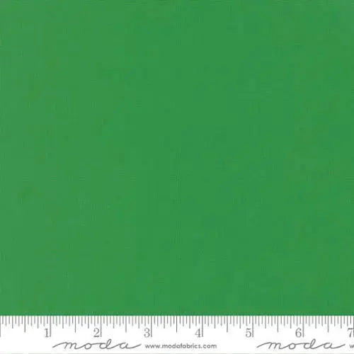 What Is Kelly Green Bella Solids Fabric? How to Use Moda's Bold Solid
