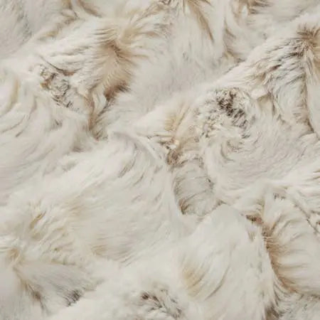 Shannon Fabrics Luxe Cuddle Snowy Owl minky in Natural, plush fabric at Linda's Electric Quilters