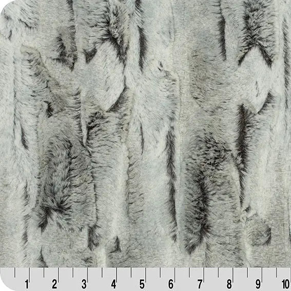 Sewing with Luxe Cuddle Silver Fox in Sterling/Black: Texture, Nap and
