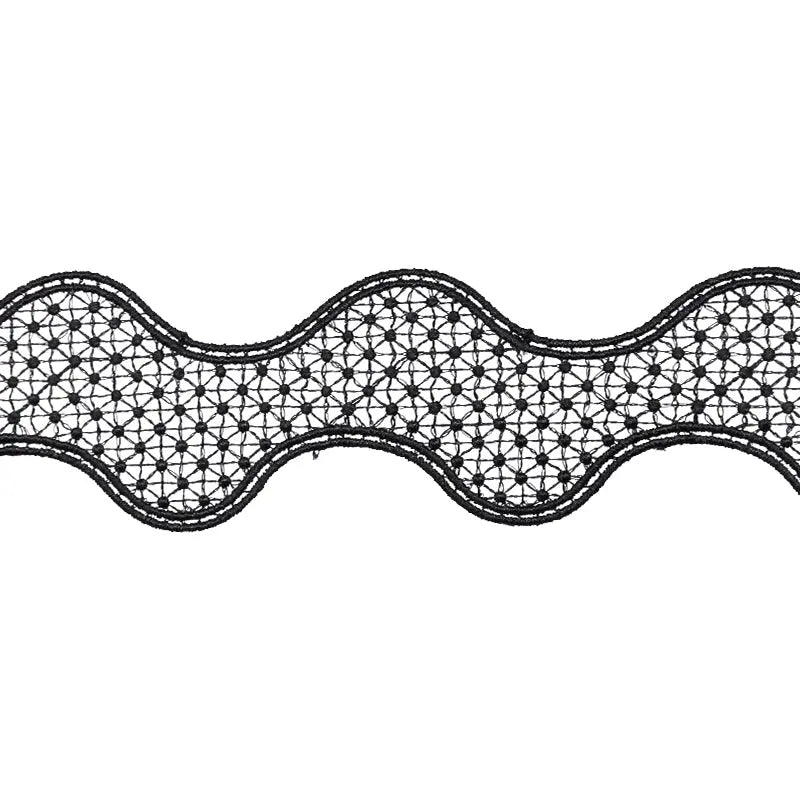 Belagio scalloped Venise lace trim with floral starburst openwork border at Linda's Electric Quilters