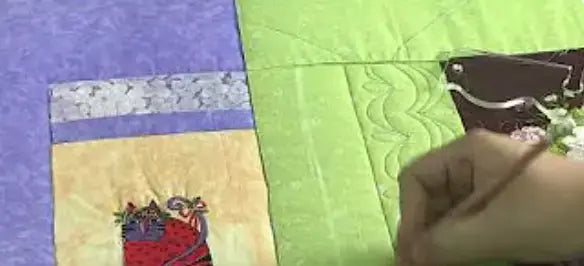 The-Applique-Helper-Revolution-Mastering-Precision-Quilting-with-Linda-V-Taylor-s-Game-Changing-Tool Linda's Electric Quilters