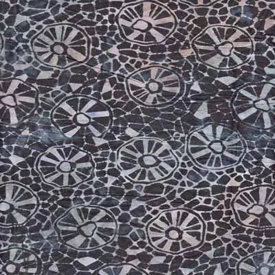 A Weekend Tote Bag in Anthology BA-10361 Batik