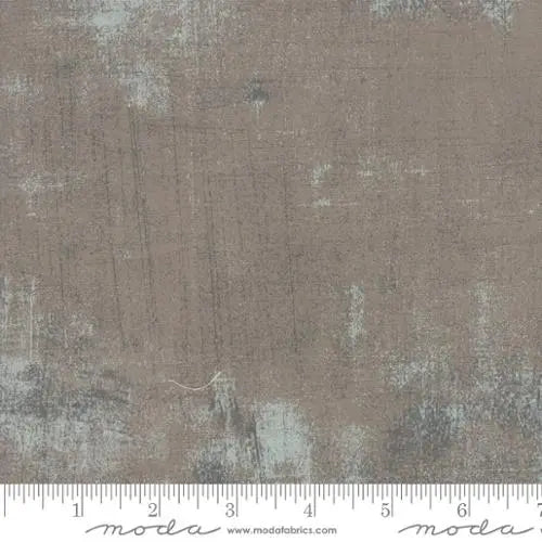 156 Grey Moda Grunge - Fat Quarter - Linda's Electric Quilters