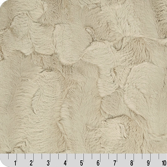 Hide Champagne 2 Yard Luxe Cuddle Cut