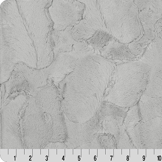 Hide Silver 2 Yard Luxe Cuddle Cut