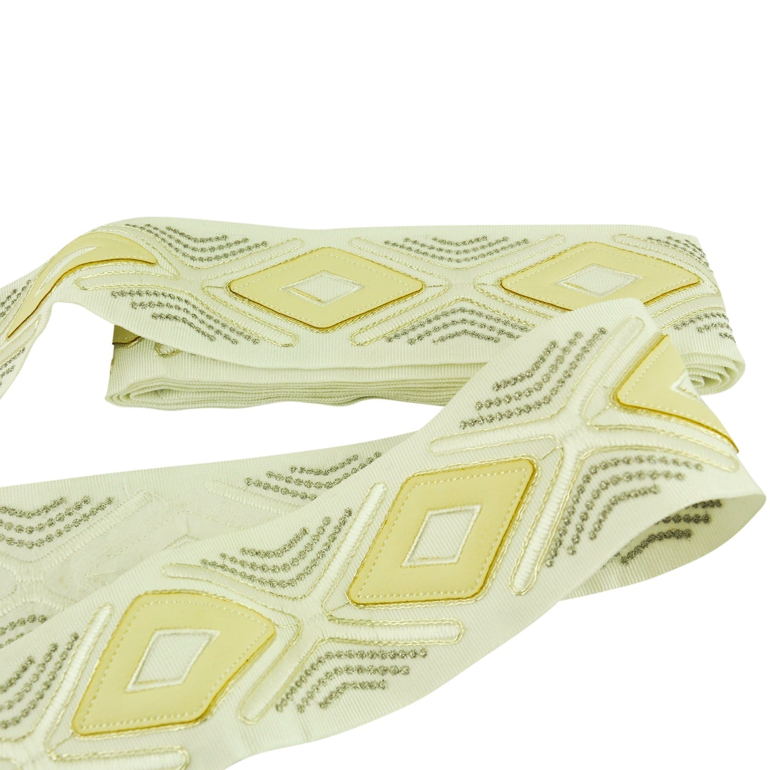3-inch Decorative Diamond Design Embroidered Tape Trim – 5 Yard Roll | Style BR-7536