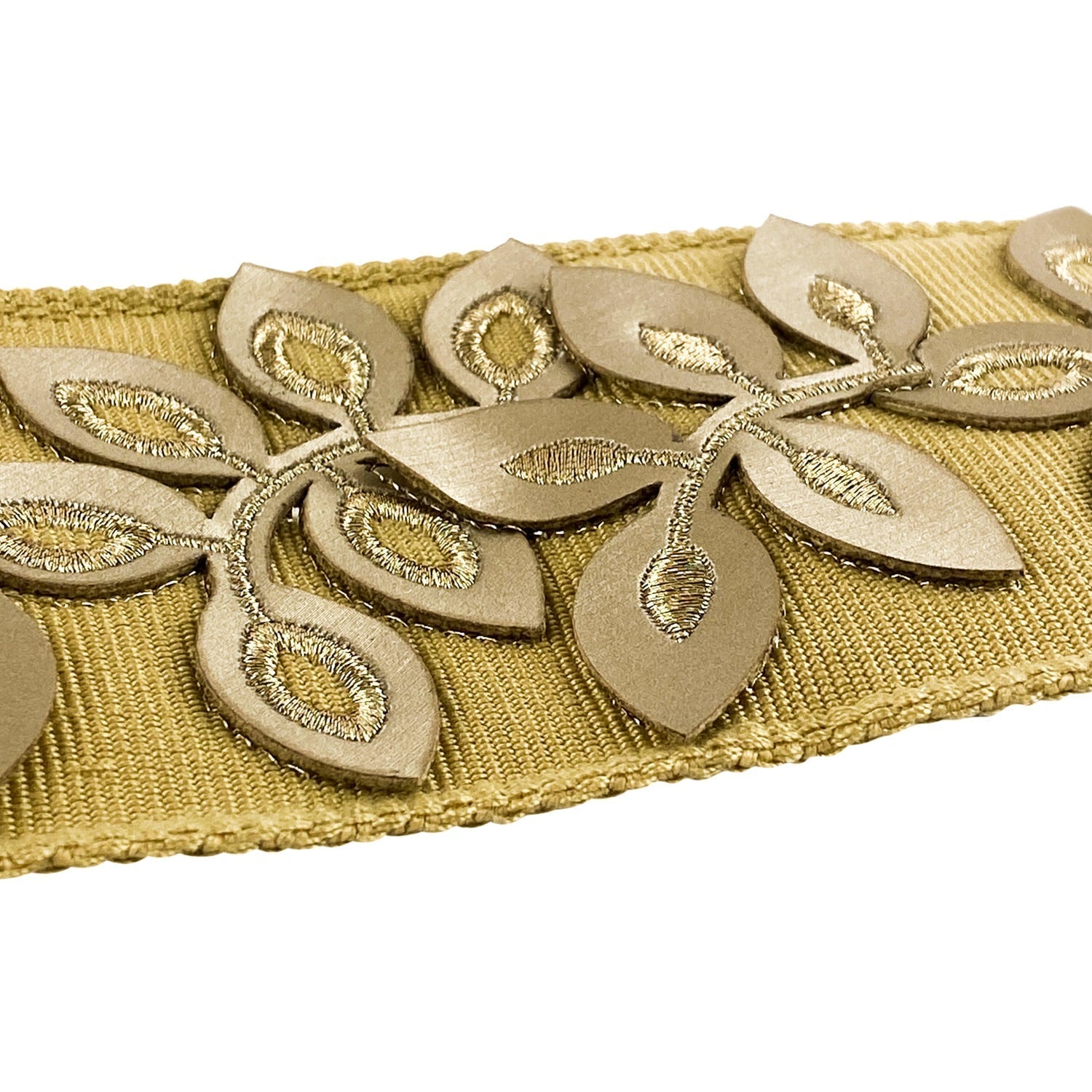 3-inch Decorative Embossed Floral Design Tape Trim – 5 Yard Roll | Style BR-7537