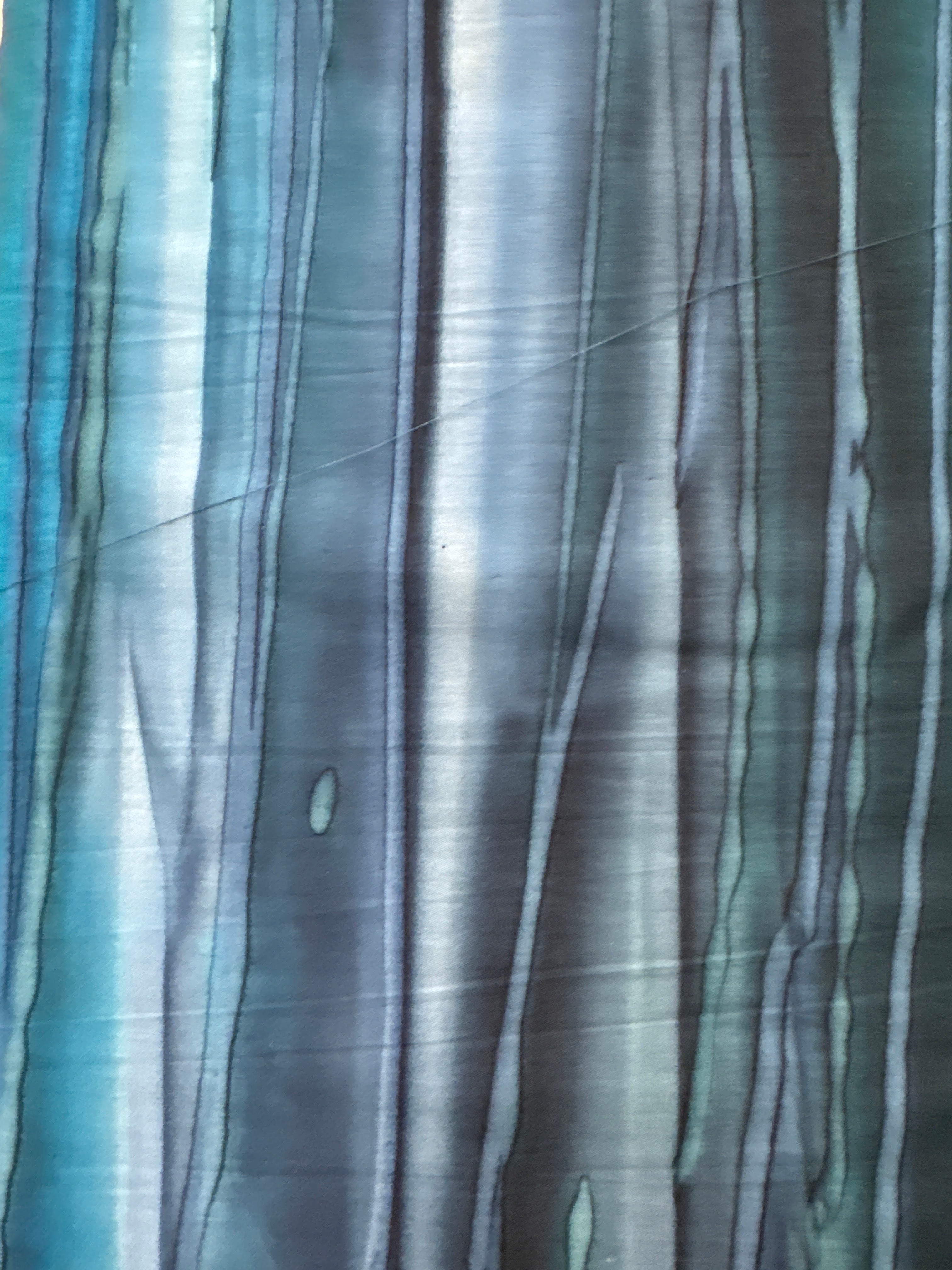 Patina Handpaints Pool blue blender quilting fabric by Robert Kaufman