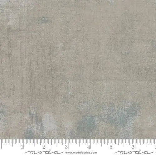 Grey Grunge Basics Gris 44"/45" Fabric Per Yard - Linda's Electric Quilters