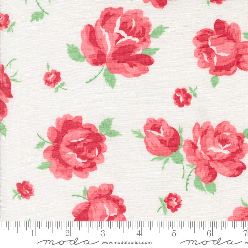 Moda Summertime quilting cotton in Cream 55320