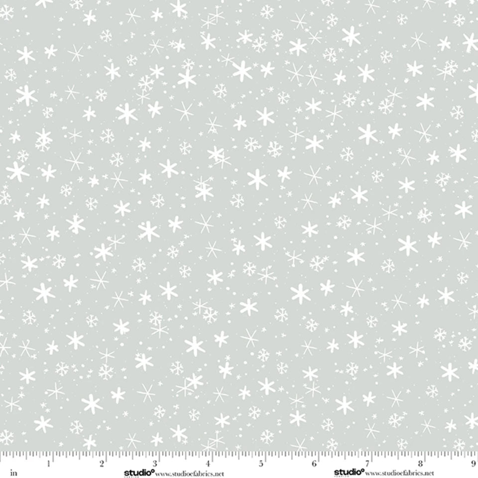 The Cool Club Cloud Small Snowflake Toss Cotton Flannel 43"/44" Fabric Per Yard