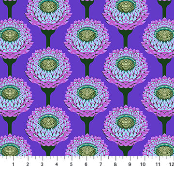Anna Maria Strawflower quilting fabric in Periwinkle for Northcott
