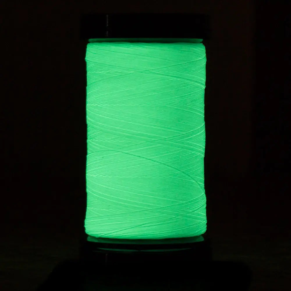 AR02 - Ahrora™ 40wt Glow in the Dark Polyester Cream Thread WonderFil USA
