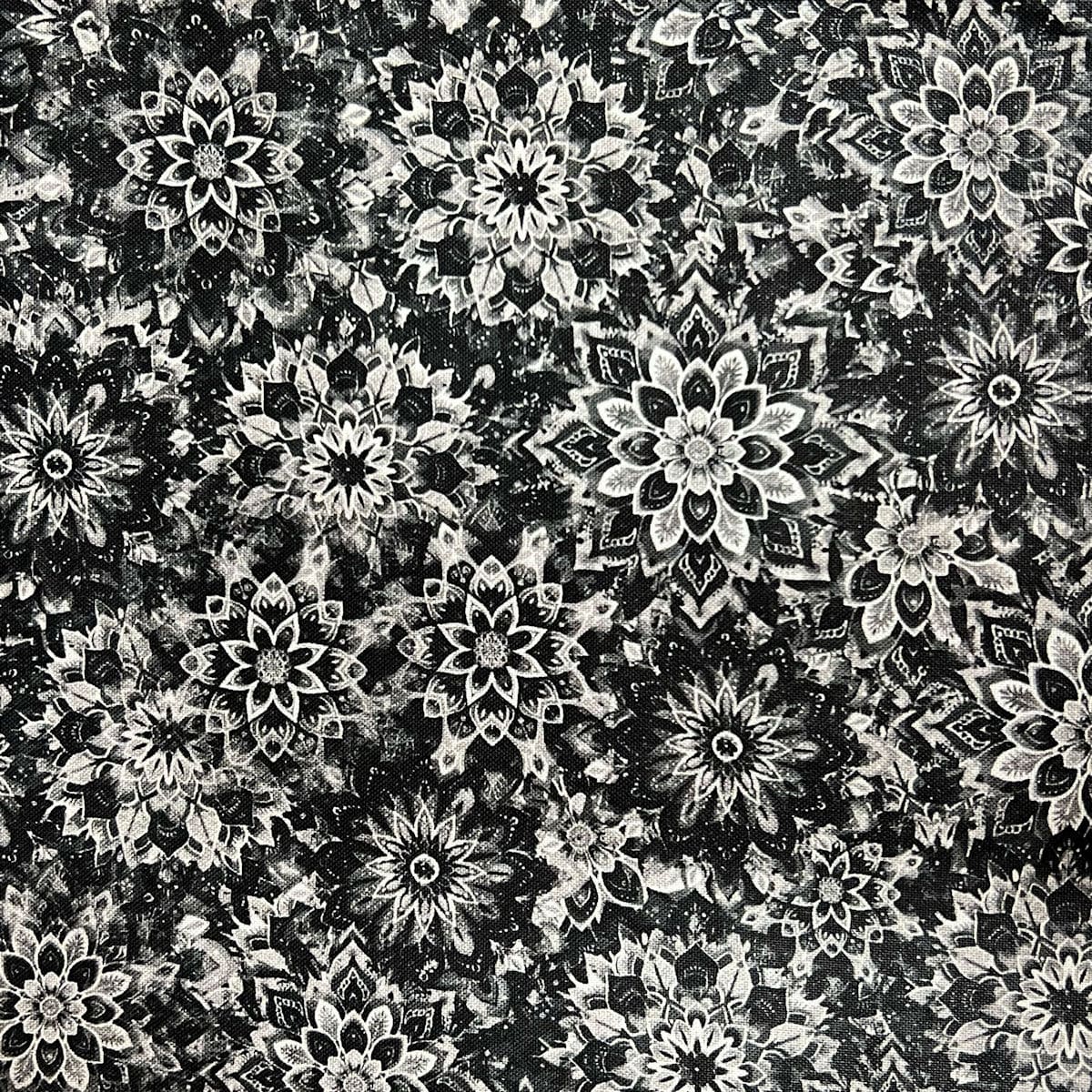 Black & White Quilt Back - Dancin' Dahlias 108" wide Fabric per yard