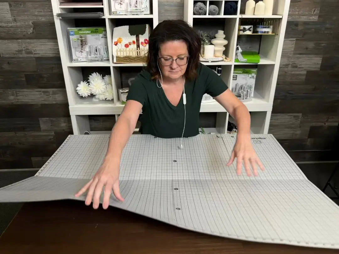 CUTTERPILLAR FLIP AND FOLD 48 SELF-HEALING CUTTING MAT CutterPillar