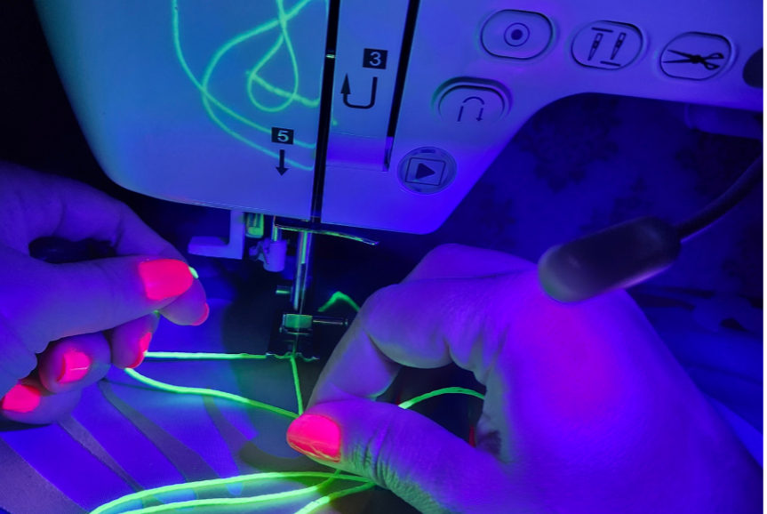 CUTTERPILLAR FLEX UV BLACK LIGHT