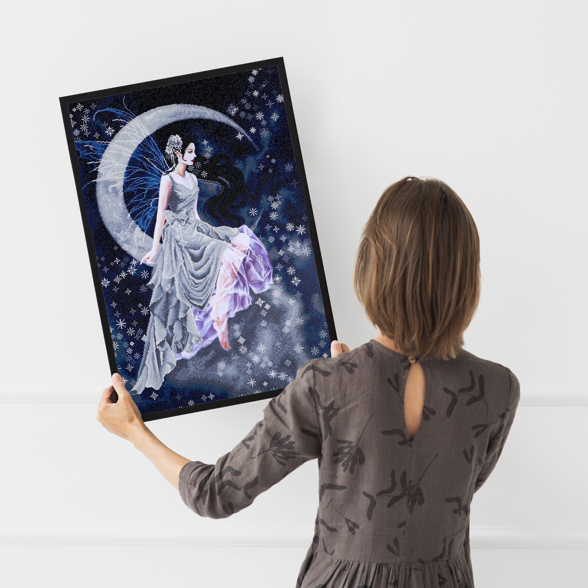 Diamond Dotz Frost Moon - 26.4" x 39.4"