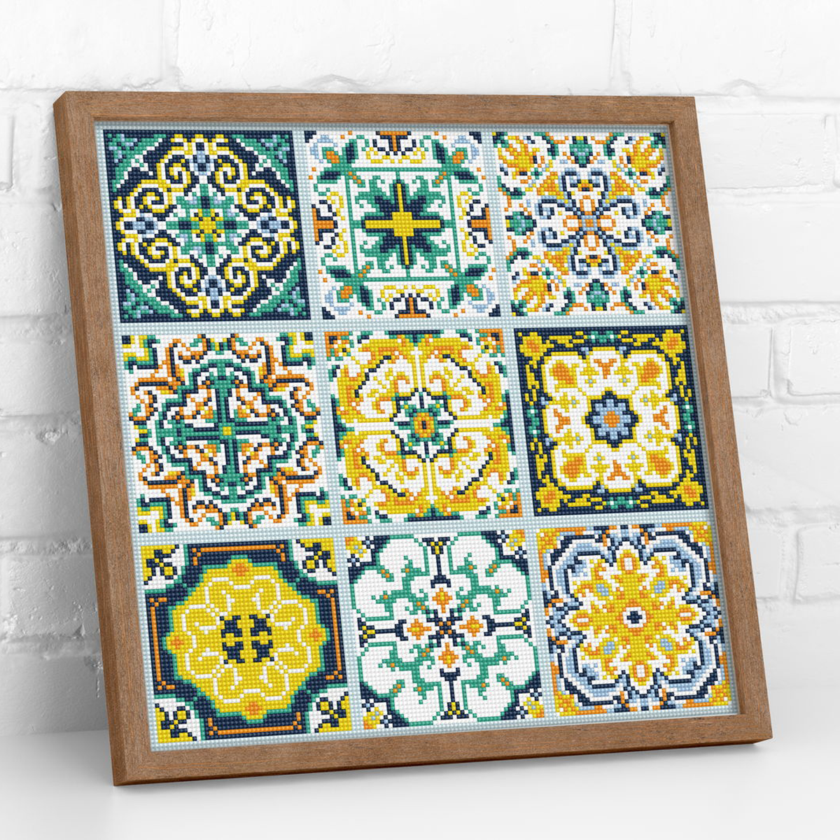 Diamond Dotz Mesmerising Tile - 16.5" x 16.5"