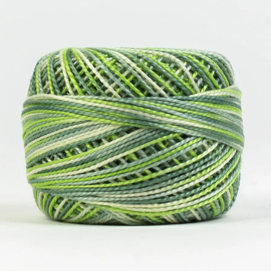 EL5GM-1062 - Eleganza™ Egyptian cotton thread Parsley WonderFil USA