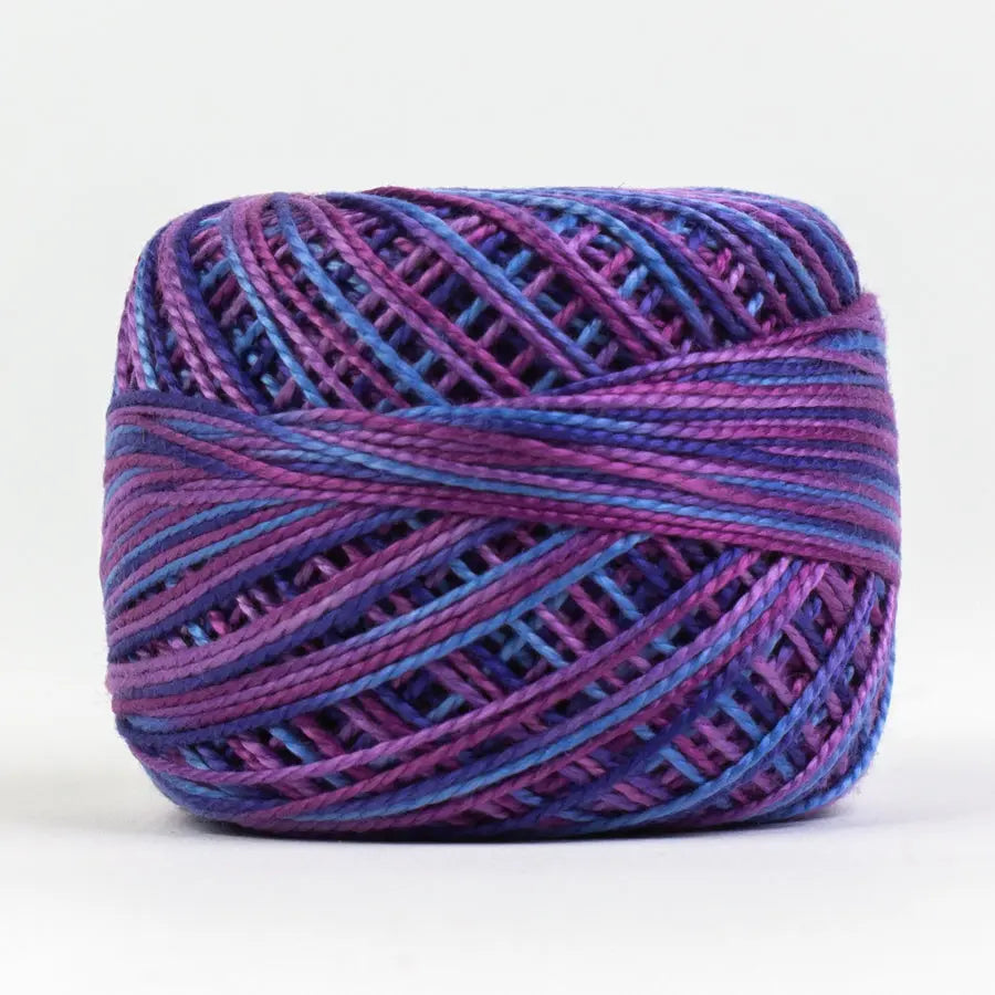 EL5GM-1076 - Eleganza™ Egyptian cotton thread Northern Lights WonderFil USA