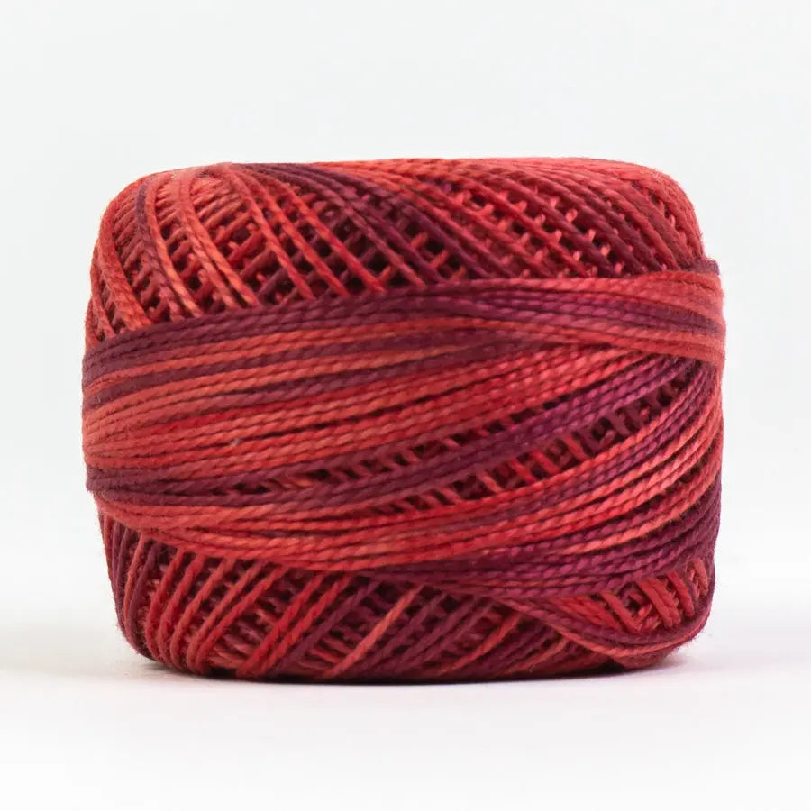 EL5GM-1090 - Eleganza™ Egyptian cotton thread Cranberry WonderFil USA