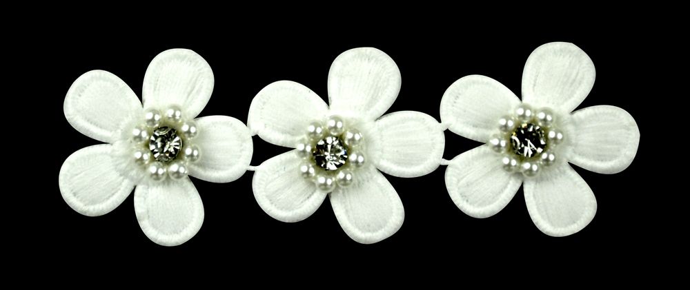 Flower Trim with Pearl Rhinestone - 1 1/2" Width (15 Yard Roll) - BFT-1200-27 White