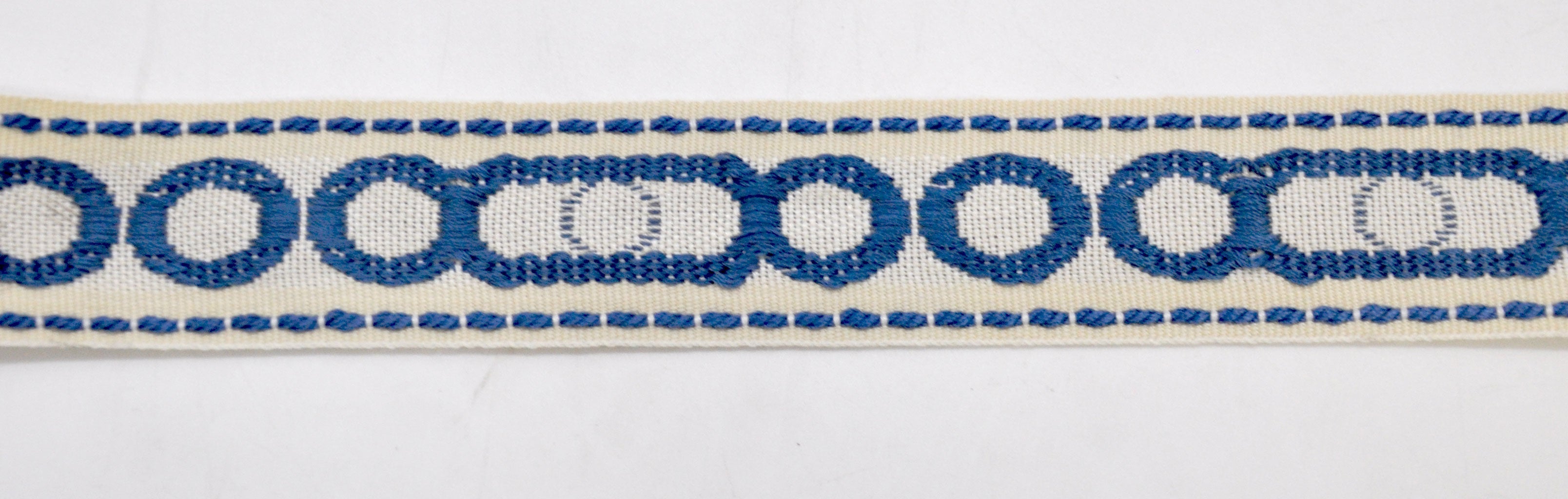 Godiva Collection - 1 1/2" width CIRCLE PATTERN BRAID (25 Yard Roll) - BR-7097-05/24 Navy Blue and Ivory