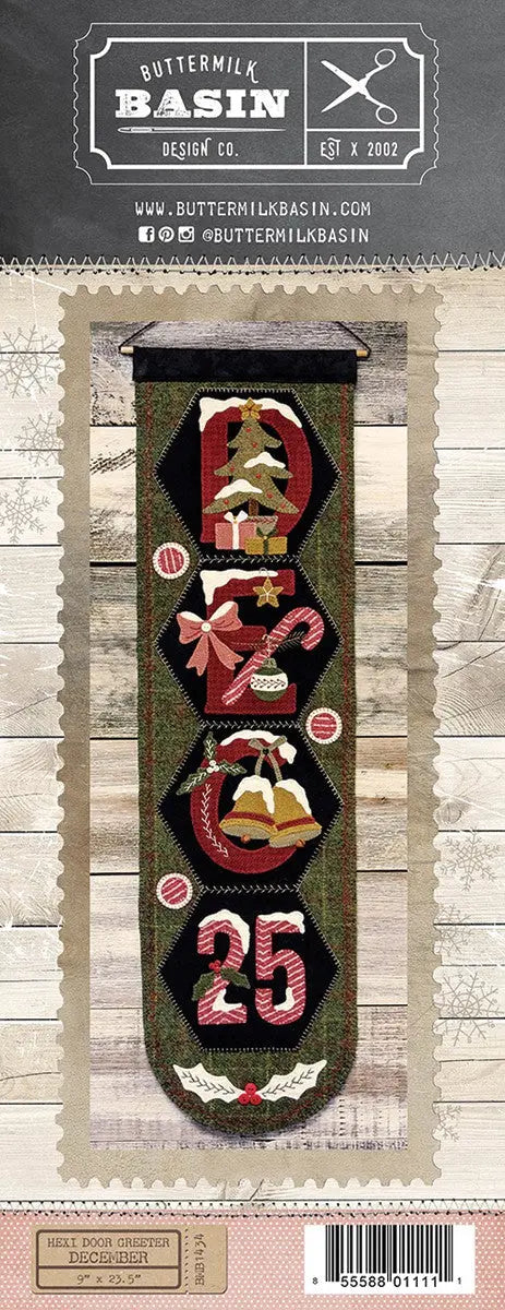 Hexi Door Greeter - December - Linda's Electric Quilters